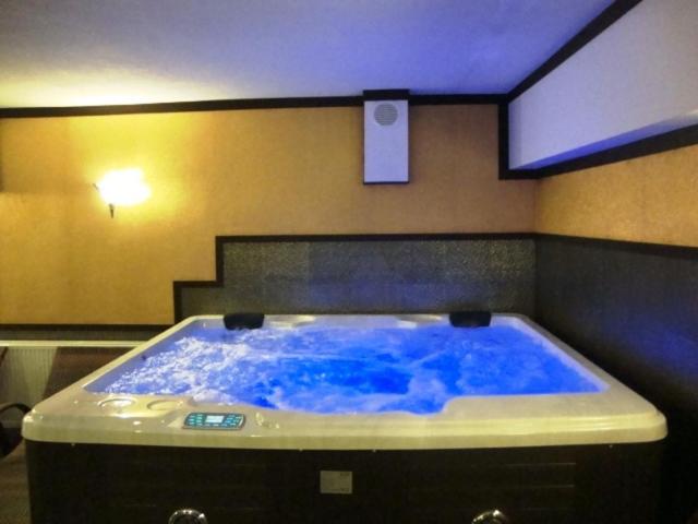 فندق семеен хотел виа лакус