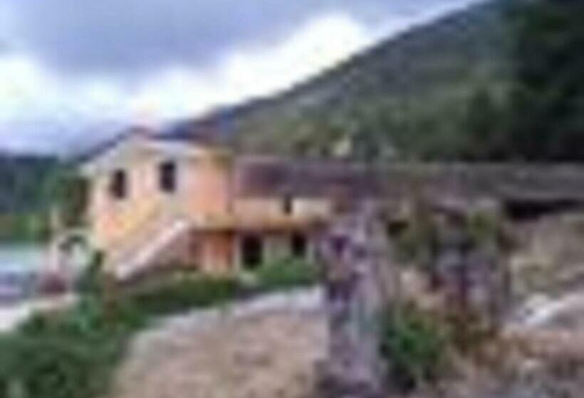 Отель Agriturismo Tendapiccola