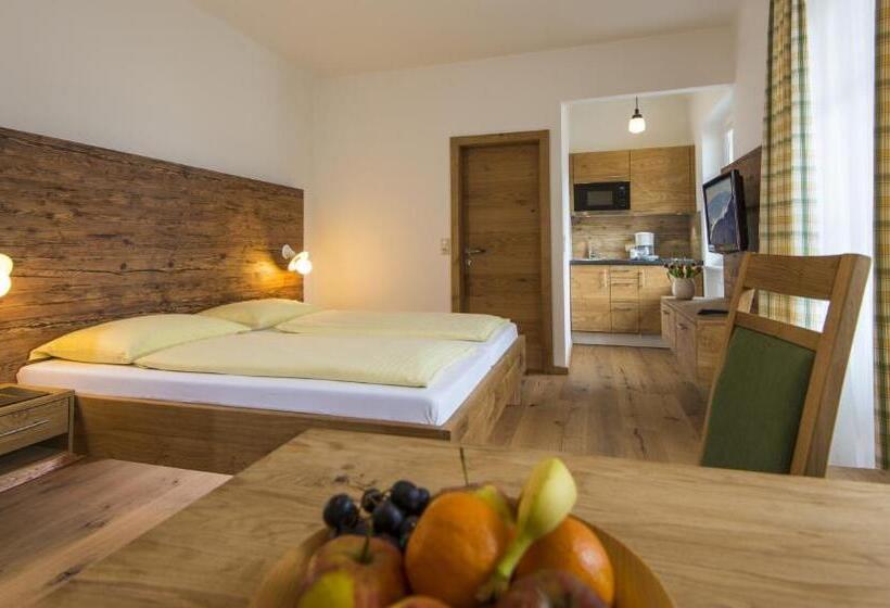 호텔 Garni Mühlbacher   Inklusive Kostenfreiem Eintritt In Die Alpentherme