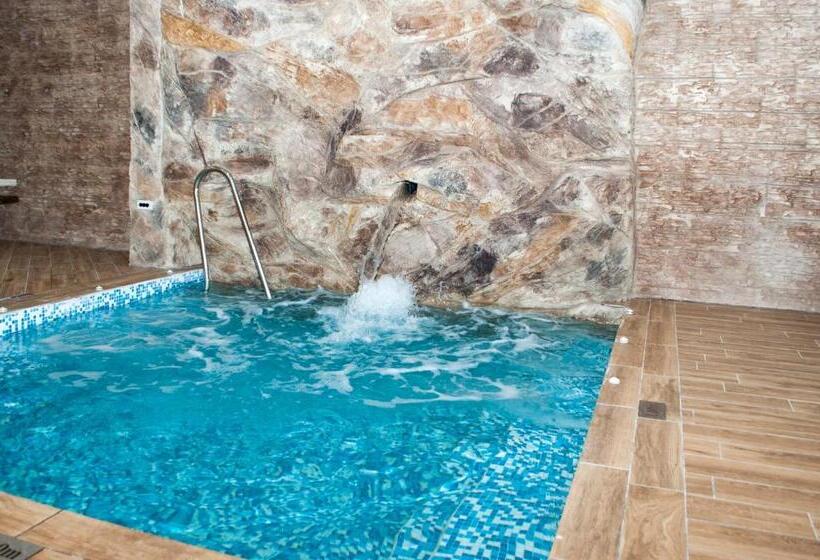 호텔 Jaky Spa Complex