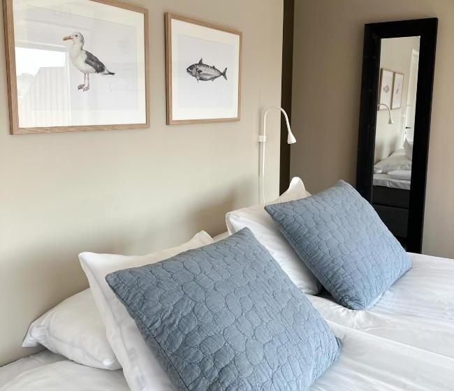 فندق L Käringön