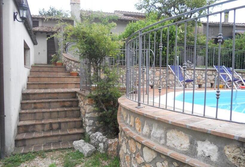 فندق La Fattoria Di Mamma Ro