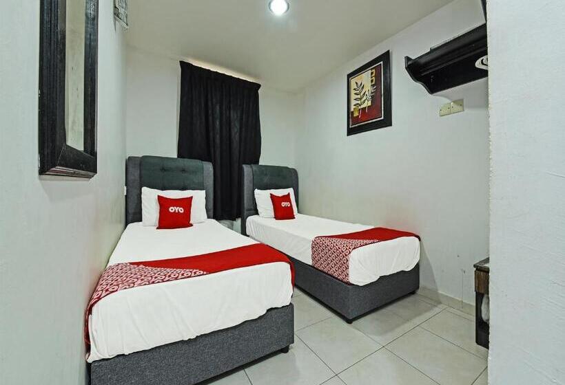 Отель Oyo 90364  Gemilang