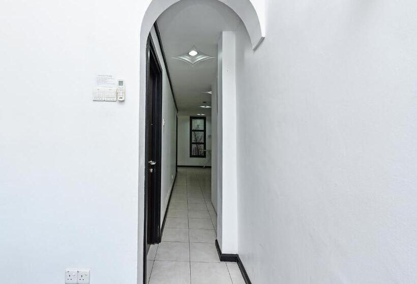 Отель Oyo 90364  Gemilang