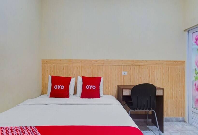 هتل Spot On 90659 Griya Tentrem Syariah