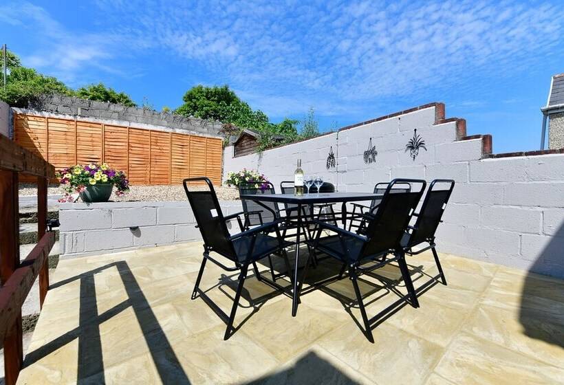 Just Stay Wales   Hartwell House Mumbles