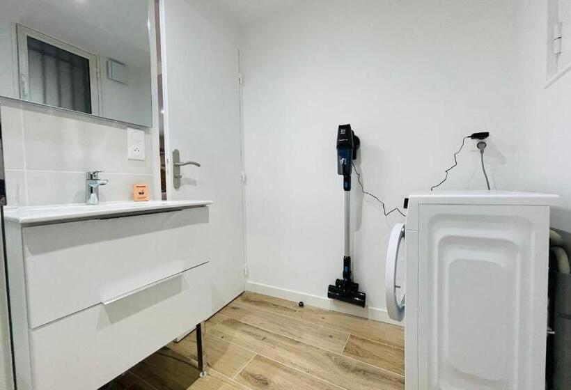 Le Chenonceau Charm And Softness From Tours