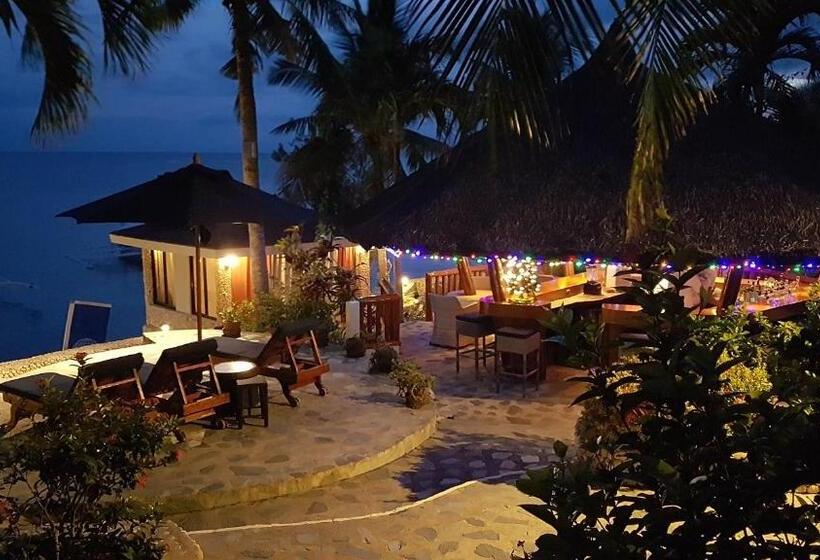 Magic Island Dive Resort