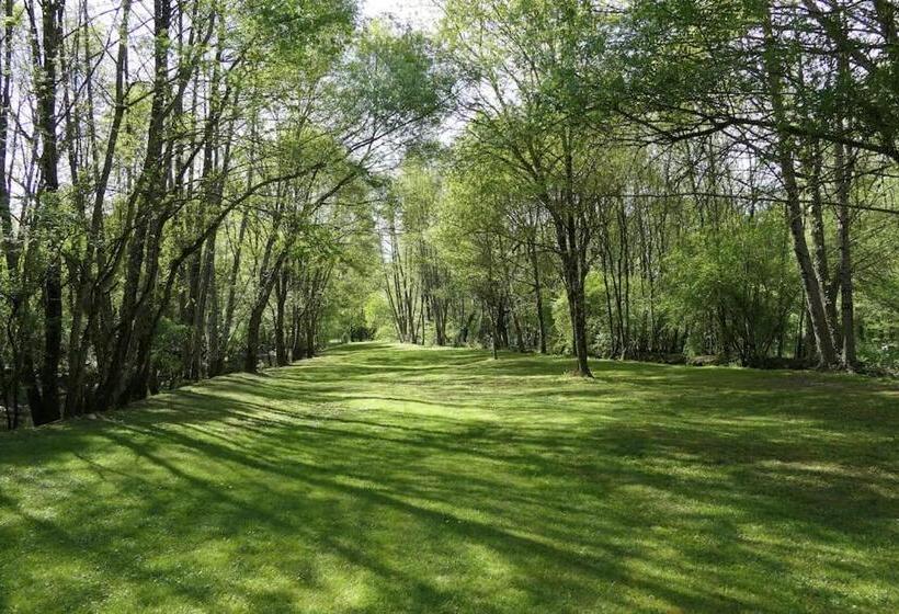 Moulin De La Follaine Gîte Le Logis Du Meunier