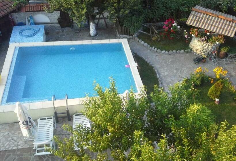 膳宿费 старата тонина къща