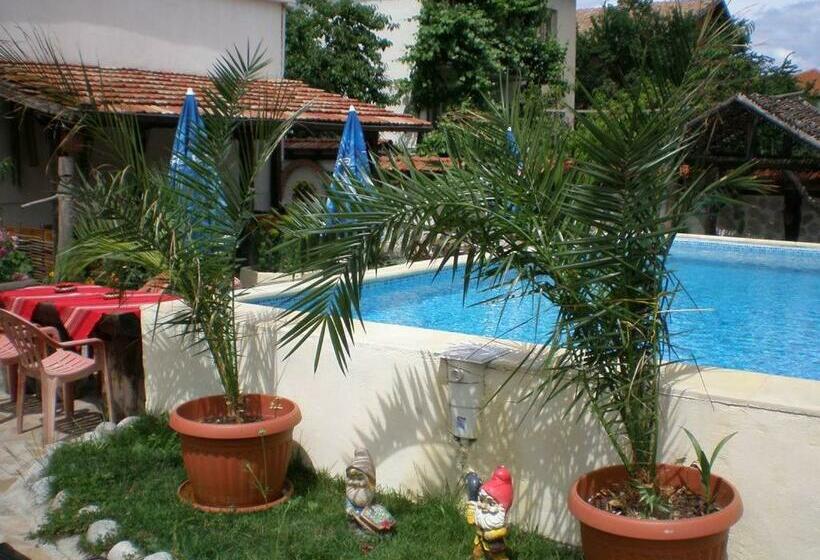 膳宿费 старата тонина къща