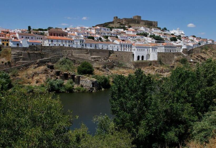 פנסיון Alojamentos Oasis