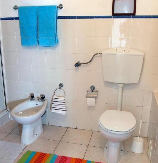 פנסיון Alojamentos Oasis