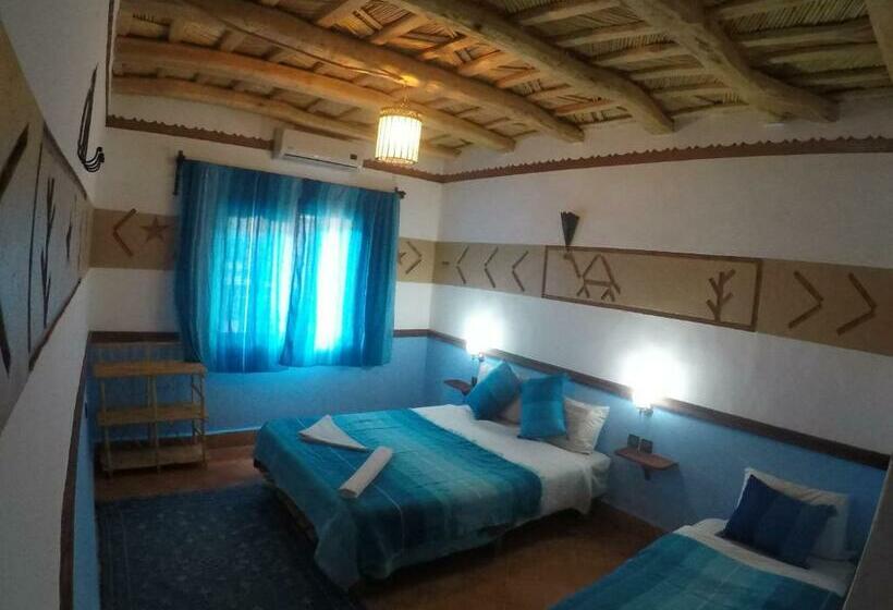 بنسيون Auberge Des Peupliers Café Restaurant