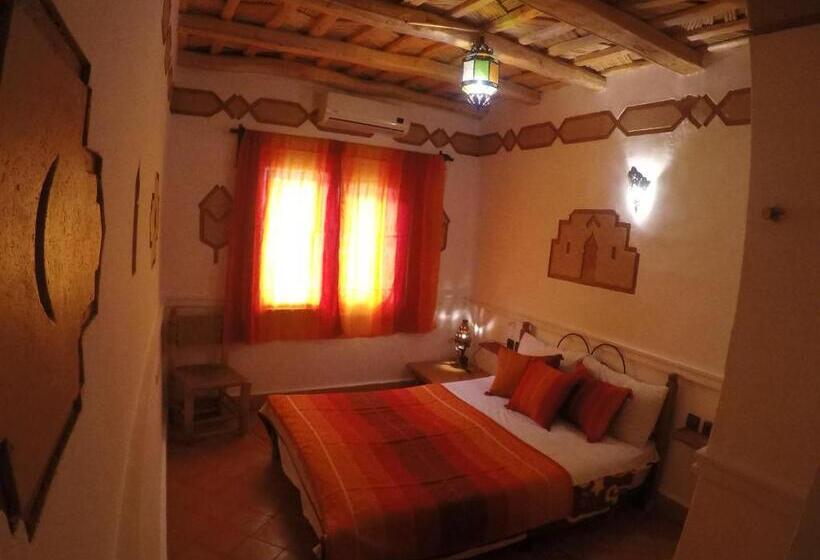 بنسيون Auberge Des Peupliers Café Restaurant