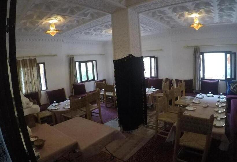 بنسيون Auberge Des Peupliers Café Restaurant