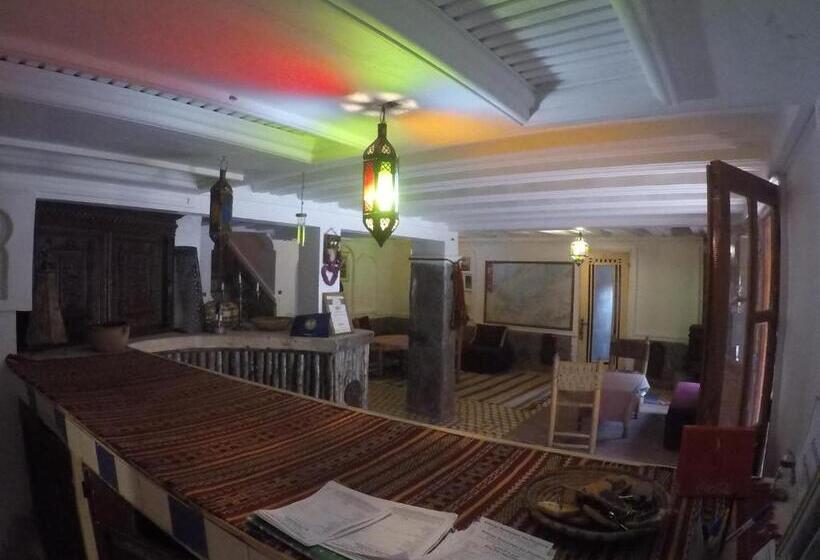 بنسيون Auberge Des Peupliers Café Restaurant