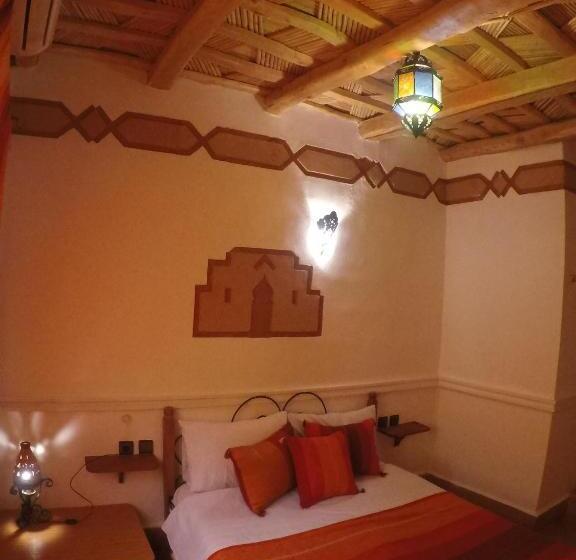 بنسيون Auberge Des Peupliers Café Restaurant