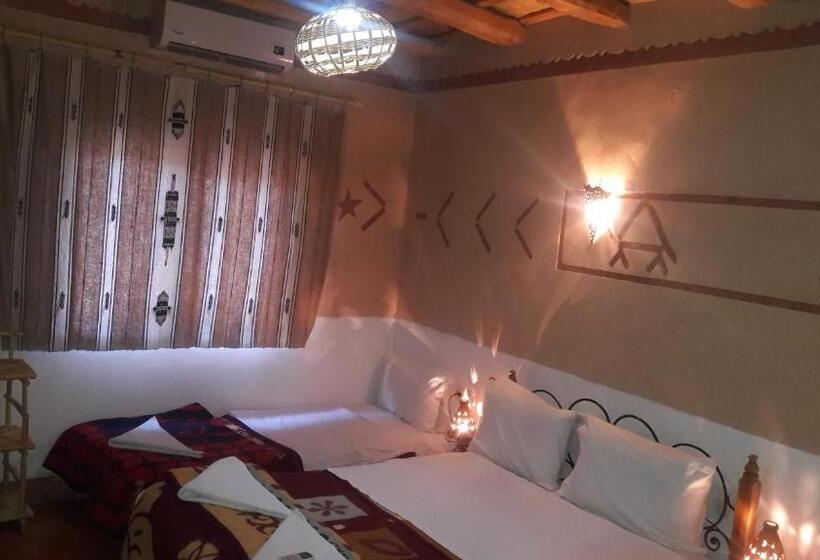 بنسيون Auberge Des Peupliers Café Restaurant