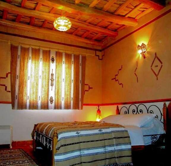 بنسيون Auberge Des Peupliers Café Restaurant