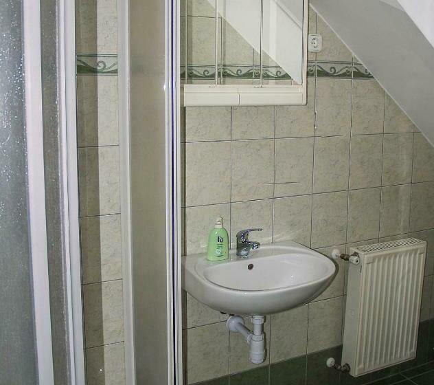 펜션 Czinger Vendégszobák