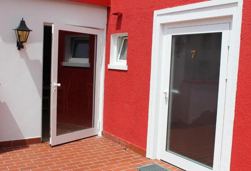 膳宿费 Gästehaus Mama