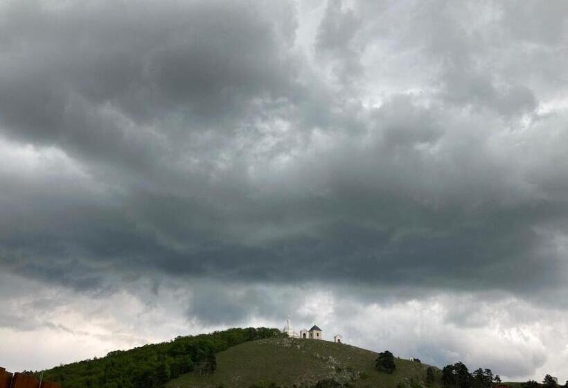 پانسیون Guesthouse Mikuláš Mikulov   Free Parking In The City Center