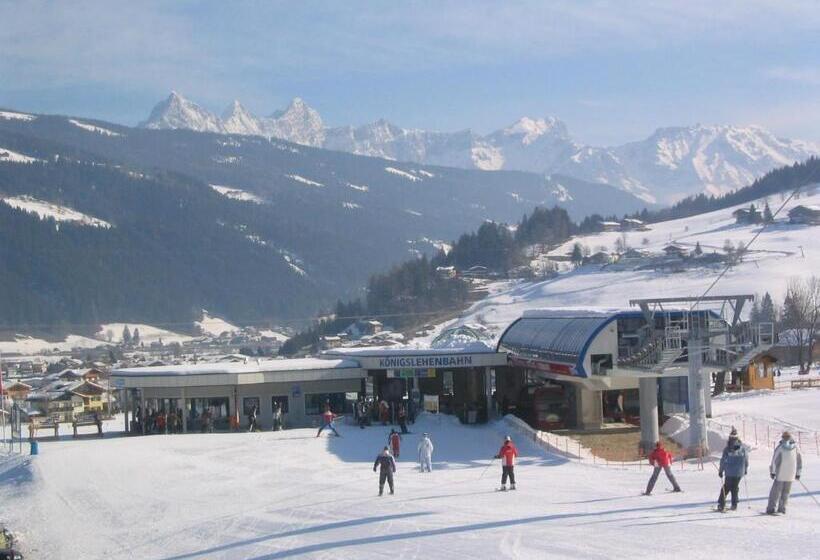 بنسيون Haus Anni