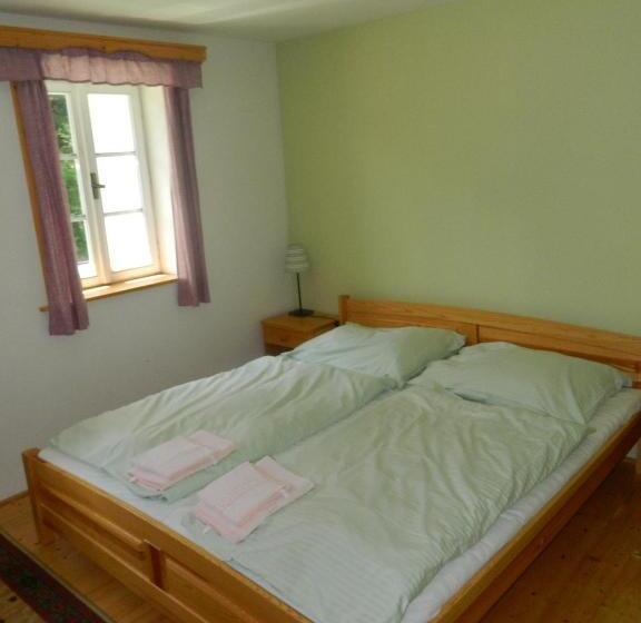 پانسیون Hospoda Na Peci