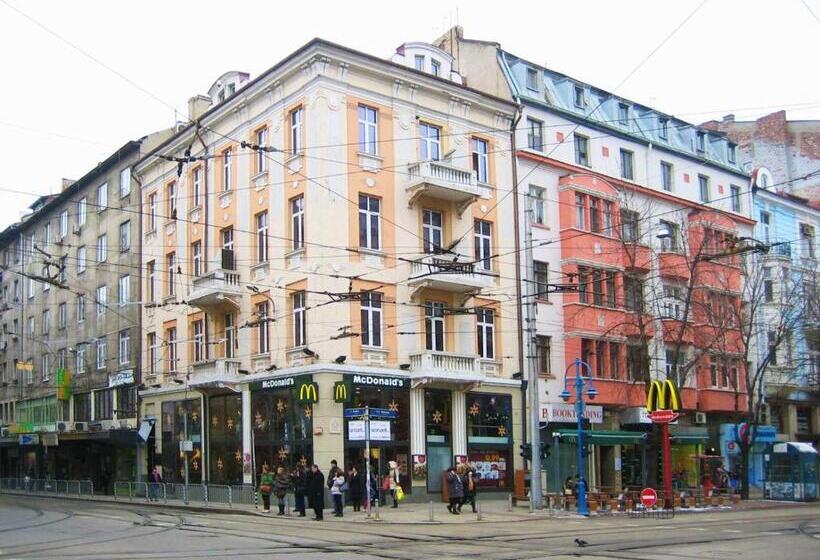 ペンション Interhost Guest Rooms And Apartments