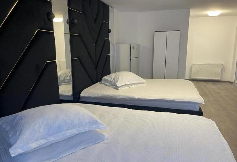 פנסיון Camere De Inchiriat La Tuguiata