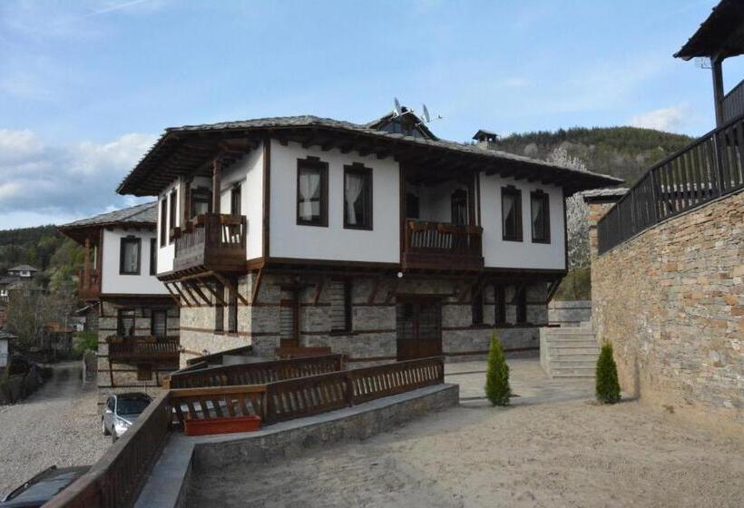 פנסיון Leshtenski Perli