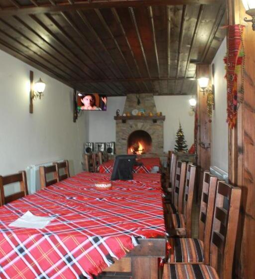 פנסיון Leshtenski Perli