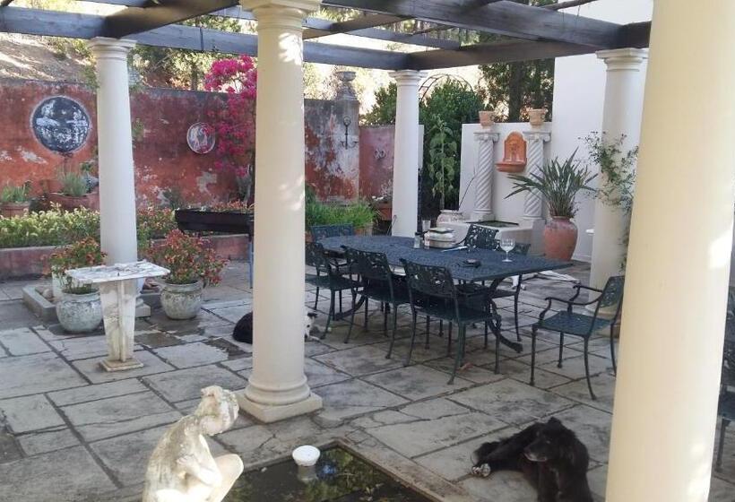 膳宿费 Morton Manor