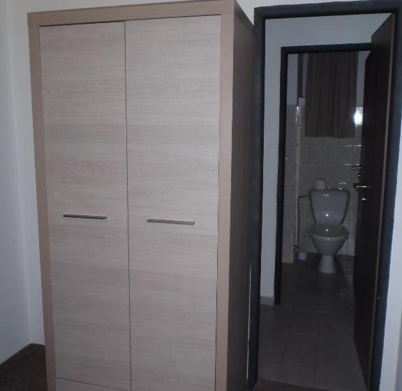 膳宿费 Penzion Bernard