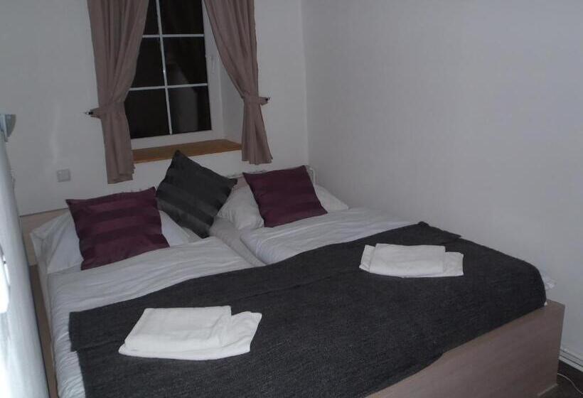 膳宿费 Penzion Bernard