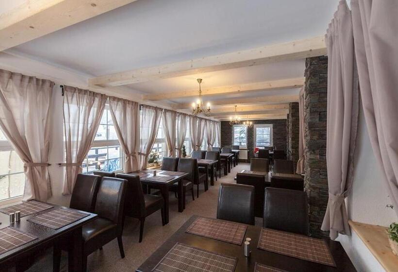 膳宿费 Penzion Bernard