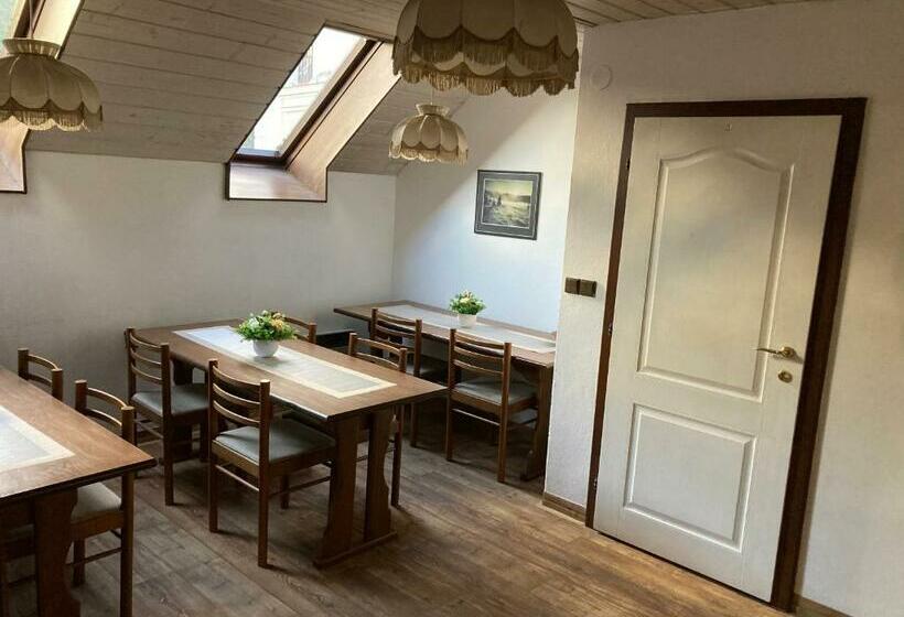 膳宿费 Penzion Breuer