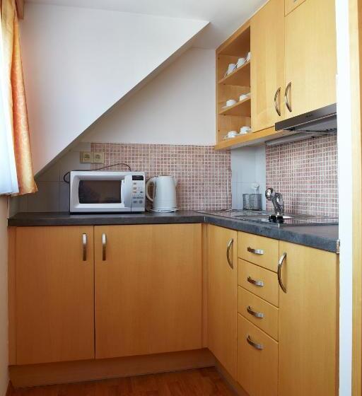 پانسیون Penzion Na Ostrově