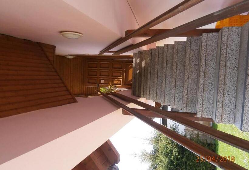 ペンション Penzion Oliver