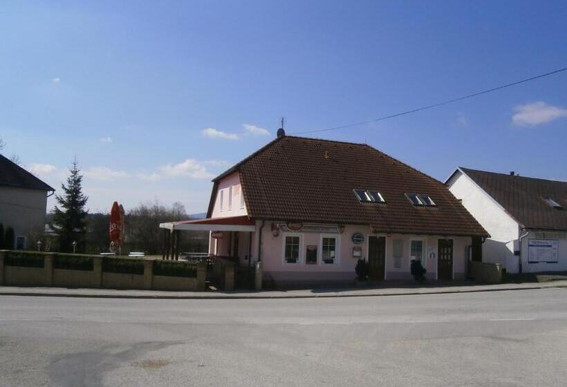 ペンション Penzion Oliver