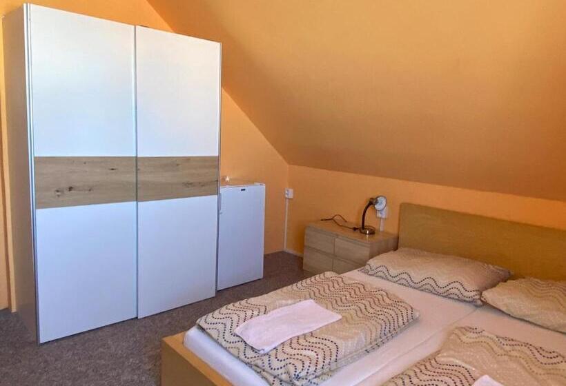 膳宿费 Penzion U Horejšů, Zadov Churáňov