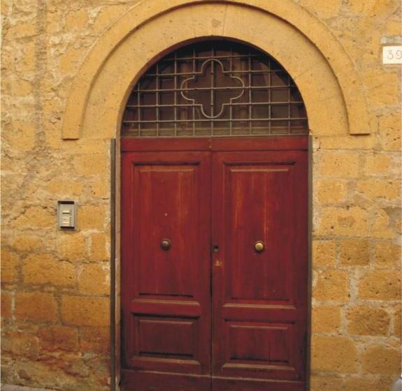 Пансион Porta Vivaria Orvieto  Private Parking