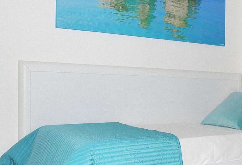 بنسيون Vico Cavour