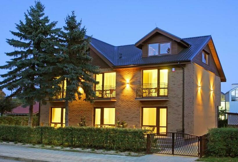 پانسیون Vila Medus