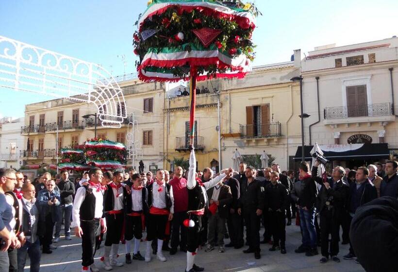 펜션 Villa Manzella Piscina Privata