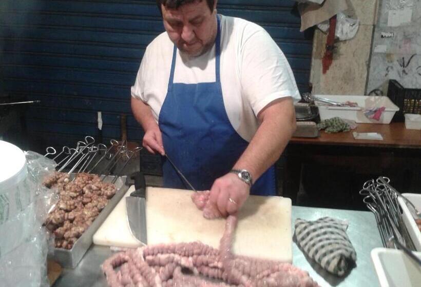 펜션 Villa Manzella Piscina Privata