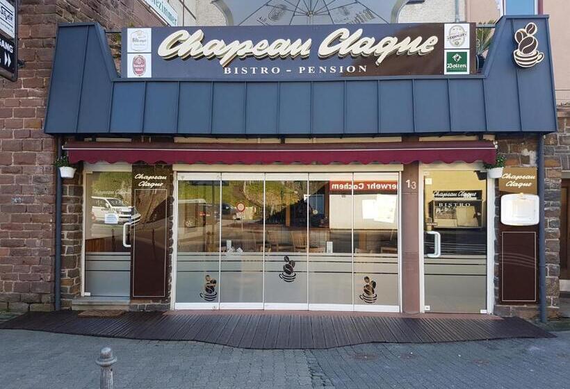 Pension Chapeau Claque