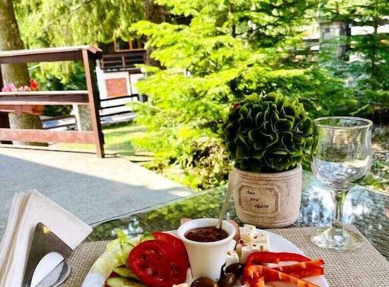 Pensiune & Restaurant Kalinder