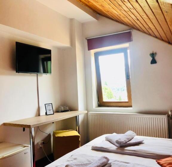 Pensiune & Restaurant Kalinder